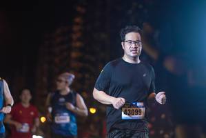 BIB: 43099
                            <button type="button" onclick="openModal(18280212)" class="btn btn-primary btn-sm float-right btn-popup" data-toggle="modal" data-target=".modal-high-quality">
                        <i class="fas fa-shopping-cart"></i> Add to Cart
                    </button>
                                            <button type="button" onclick="isThisMe(18280212, true)" class="btn btn-success btn-sm float-right btn-popup btn-isme hidden" data-toggle="tooltip" data-placement="bottom" title="นี่คือรูปของคุณใช่ไหม คลิกที่นี่เพื่อเอาเข้าอัลบั้ม">
                        <i class="fas fa-plus"></i> Add to album
                    </button>
                    <button type="button" onclick="isThisMe(18280212, false)" class="btn btn-warning btn-sm float-right btn-popup btn-isnotme hidden">
                        <i class="fas fa-ban"></i> Remove from album
                    </button>